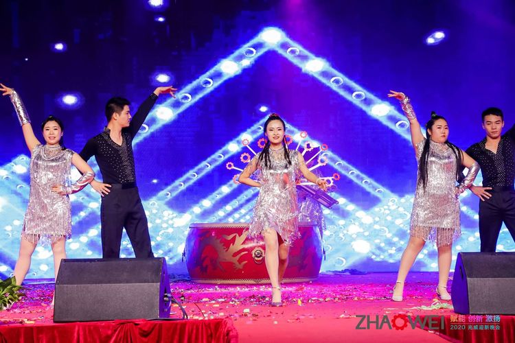 j9����վ������ҳֱ�����ӭ�´��߰佱���